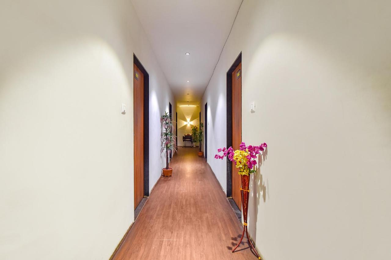 Fabhotel Nidhivan, Udhna Junction สุรัต ภายนอก รูปภาพ