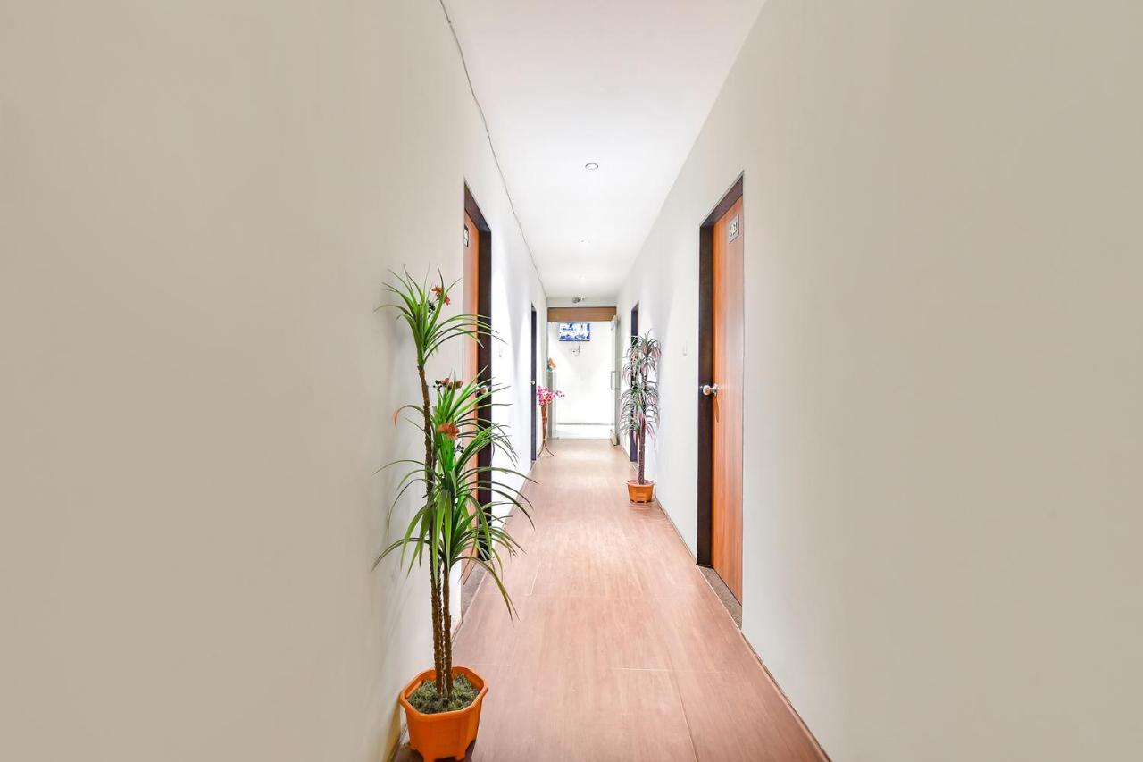 Fabhotel Nidhivan, Udhna Junction สุรัต ภายนอก รูปภาพ