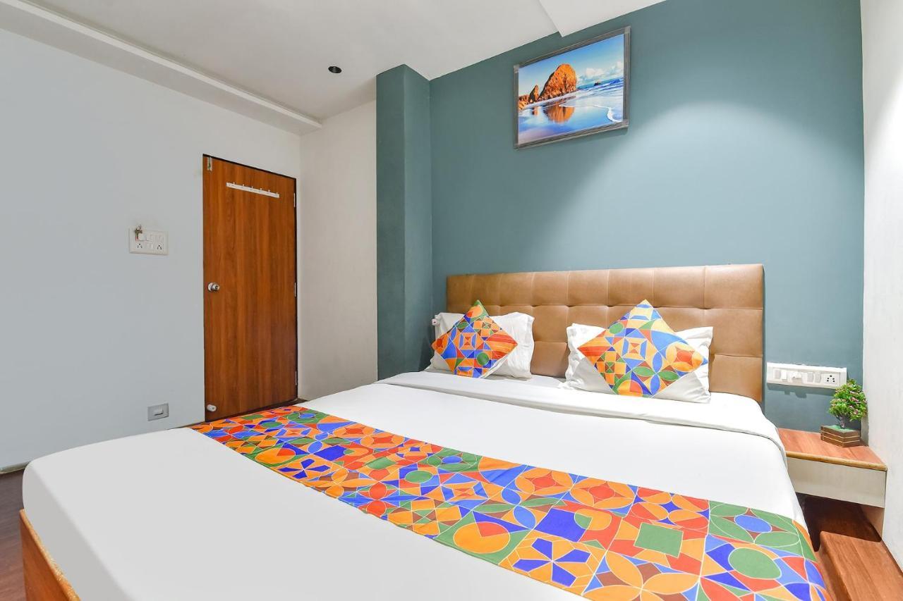 Fabhotel Nidhivan, Udhna Junction สุรัต ภายนอก รูปภาพ